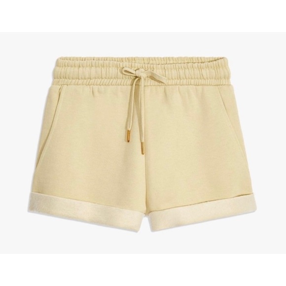 WeWoreWhat Pants - NEW WEWOREWHAT Yellow Active Pull-On Lounge Shorts
